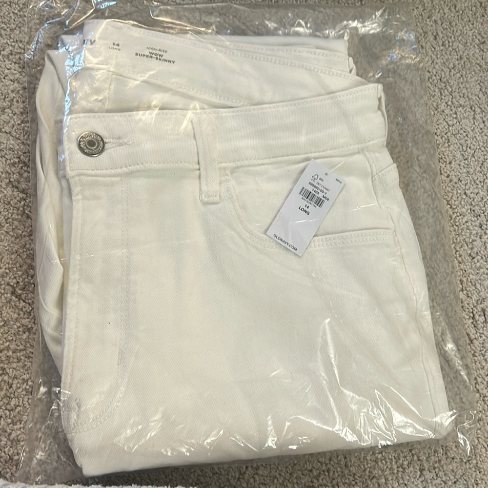 OLD NAVY JEANS SIZE 14 LONG HIGH RISE SUPER SKINNY BRAND NEW WHITE